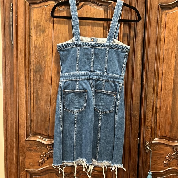 Madewell denim dress 🌟 - Picture 4 of 6